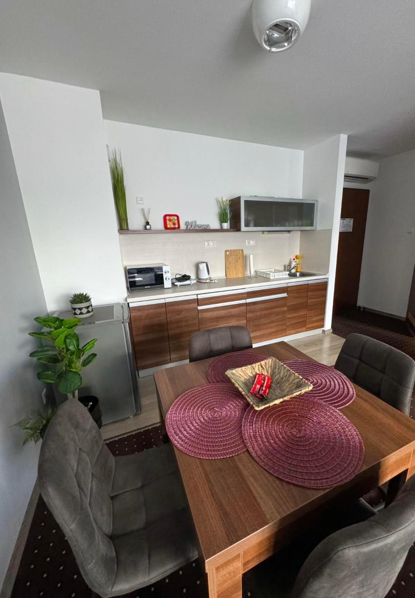 Happy Seasons Szoboszlo Apartman Hajdúszoboszló Kültér fotó